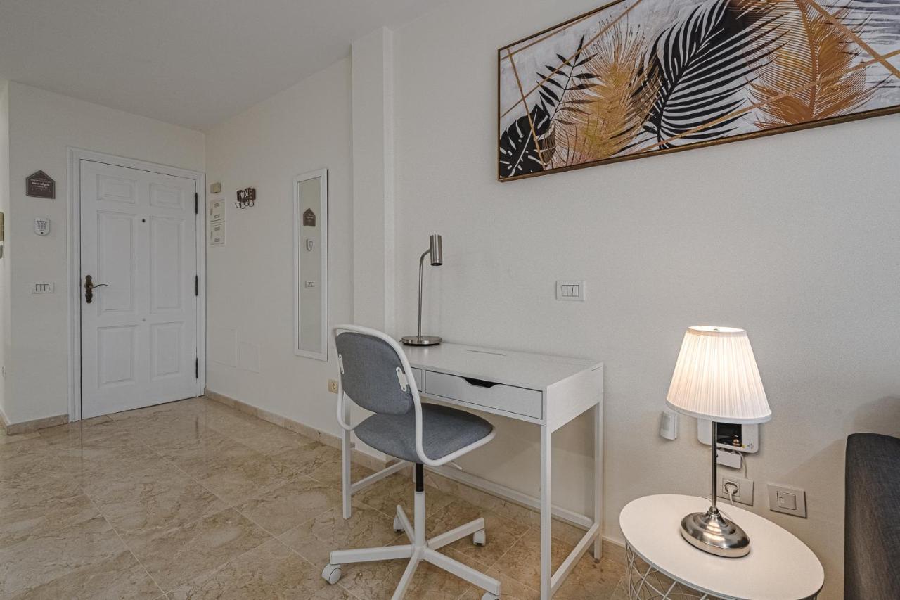 Paraiso Palm Mar Beautiful & Bright Renovated Apartment With Air Conditioning Zewnętrze zdjęcie